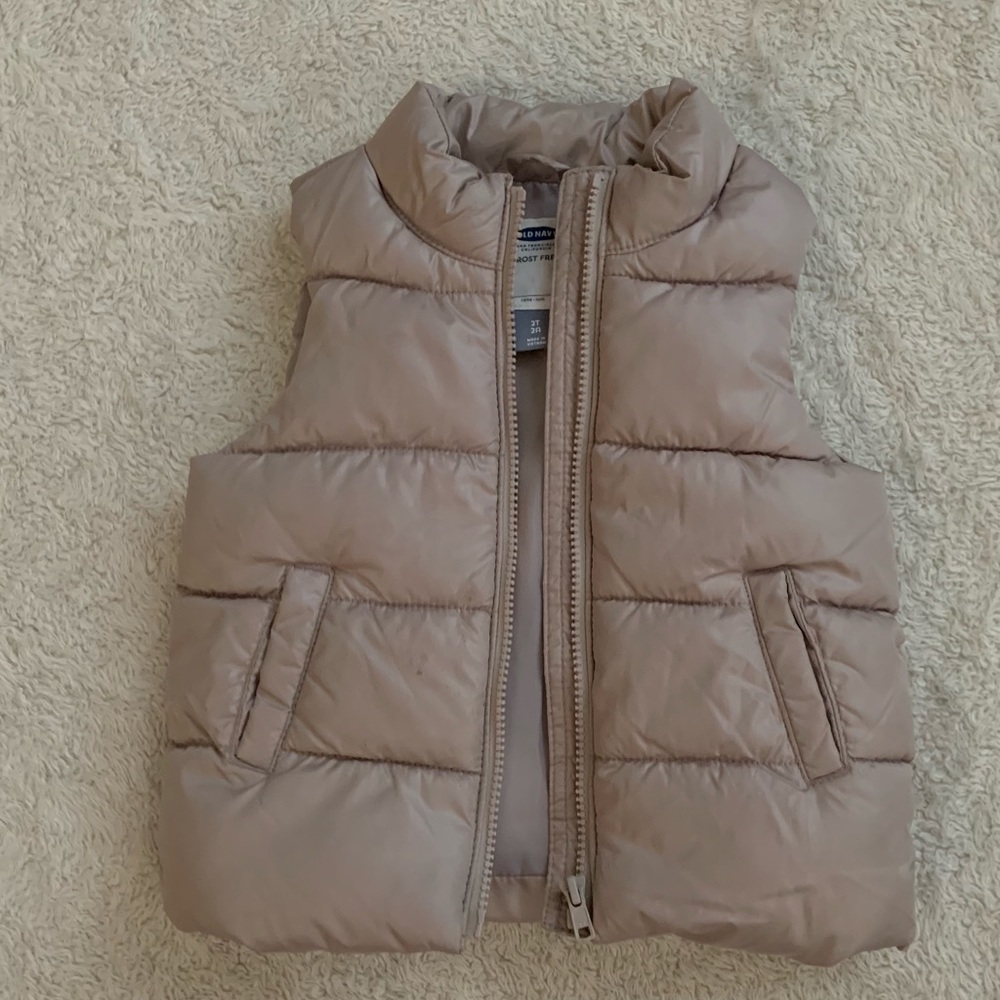 Dusty Rose gold puffer vest old navy 2T